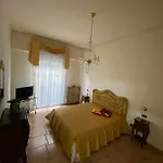 House Fox Дом отдыха Неаполь