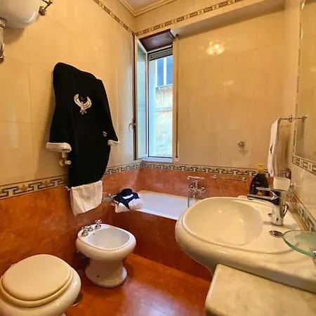 House Fox Дом отдыха Неаполь